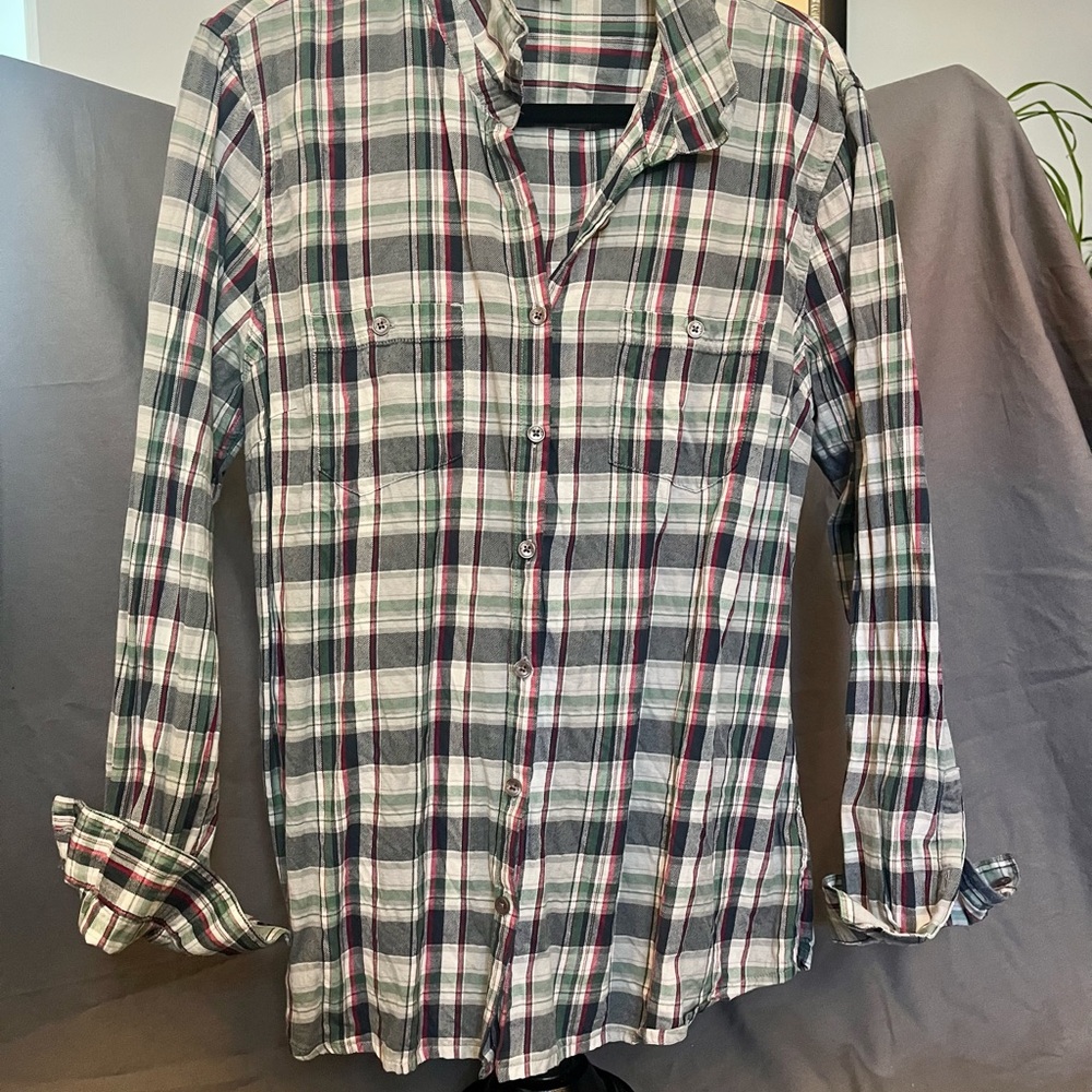 Horny Toad Green and Red Button Down Shirt